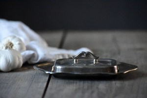 Metal Butter Holder with Cover for Fridge and Table Use - Product Image 6