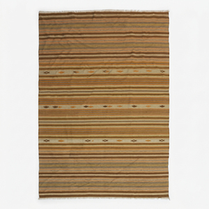 Tapis tissé à la main beige et marron à rayures, avec motifs géométriques et franges - Product Image 4