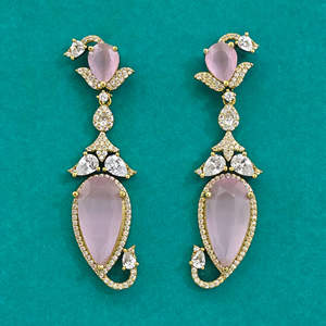 Venta al por mayor: Los pendientes largos de diamantes americanos más vendidos con baño de mehndi 444105 - Product Image 4