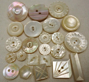 High Quality Real Mother Pearl 2-Holes Embossed Logo Handcrafted Sustainable Modern Design Decorative Shell Buttons for <b>Sewing</b> - Product Image 3