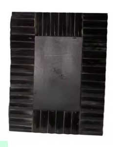 Marco de Fotos de Cuerno Negro Hecho a Mano, Diseño Acanalado, Soporte para Cuadros, Marco Decorativo Tallado para Retratos, Adorno Artesanal de Resina - Product Image 4