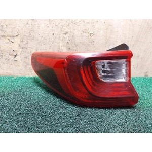 Luz Trasera Izquierda Usada Stonic 92401H8 para Modelos 2017-2020 en Excelente Estado - Product Image 1