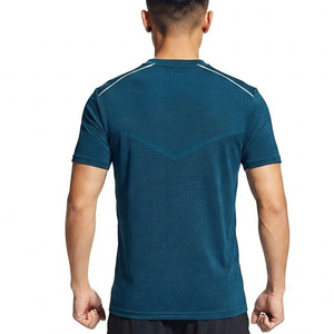 เสื้อยืดผู้ชายสไตล์สตรีทแวร์ ผ้าฝ้ายย้อมสีพื้น รับสั่งทำลายพิมพ์ เสื้อยืดแขนสั้นผู้ชาย - Product Image 3