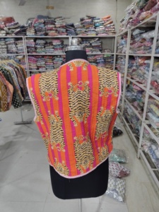 Tiger stripe print Floral Quilted Cotton Bomber Vest Reversible Breathable <b>Short</b> Sleeve <b>Jacket</b> for Women gift for her - Product Image 6