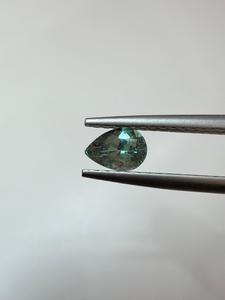 Pierre précieuse naturelle Alexandrite, taille poire, changeante de couleur, certifiée IGI, pierre précieuse en vrac pour les collectionneurs de bijoux et la création de bagues sur mesure - Product Image 4