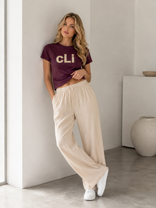 T-shirt violet brodé personnalisé, coupe classique, manches courtes, col rond, 100% coton, broderie chenille DTG pour femme - Product Image 5