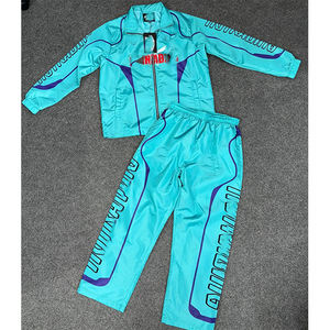 Venta al por mayor de chándales de poliéster unisex personalizados tiras reflectantes cremallera cuello sudor Jogger conjuntos 2 1 diseño transpirable - Product Image 4