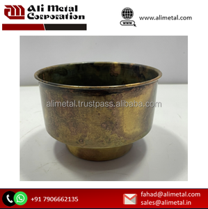 Décoration de jardin intérieure/extérieure en métal vieilli Delight personnalisable Pots de fleurs et jardinières entièrement personnalisables - Product Image 4