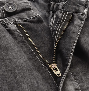 Nouvel ensemble de shorts pour homme en denim uni, style urbain, 100 % coton, respirant et à séchage rapide, idéal pour l'été – Fabrication usine - Product Image 3