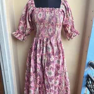 Vestido Indio de Algodón Estampado a Mano, 100% Algodón, Vestido Largo con Cuello Cuadrado, Estilo Casual, Vestido Túnica Indio Bordado - Product Image 1
