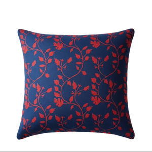 Housse de coussin en coton imprimée à la main - Product Image 1