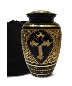 Urne funéraire en métal Faith Crest avec motif croix, finition noir et or, vase décoratif commémoratif avec couvercle - Product Image 3
