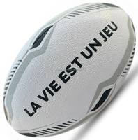 Ballon de rugby de haute qualité en caoutchouc synthétique et cousu à la main par des professionnels, directement de l'usine.