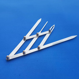 Divisor de Cejas de Acero Inoxidable con Logotipo Personalizado, Seguro para la Piel, Cuidado Posterior al Maquillaje Permanente, 1 Año de Duración, Punta Puntiaguda para Delineador de Ojos - Product Image 4