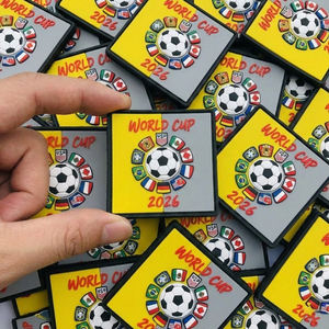 Großhandel: Professionelle, auffällige Gedenk-Aufnäher aus Silikagel für Kleidung – hocherkennbare, klassische Bügelbilder - Product Image 1