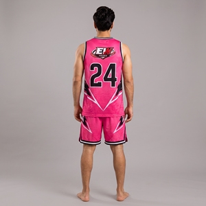 Tenue de basket-ball professionnelle conçue avec des matériaux légers pour une vitesse, un confort et des performances athlétiques fiables sur chaque terrain. - Product Image 5