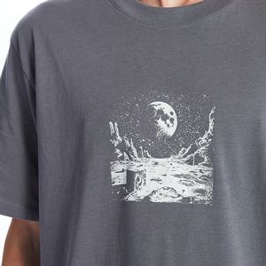 เสื้อยืดผู้ชายโอเวอร์ไซส์เสื้อ100% ผ้าฝ้ายทรงหลวมสไตล์สตรีทแวร์พิมพ์ลายโลโก้ออกแบบได้ตามต้องการ - Product Image 5