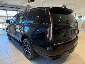 รถ Cadillac Escalade Sport Platinum Utility 4D ปี 2023 สภาพใหม่เอี่ยม พวงมาลัยขวา/ซ้าย พร้อมหลังคาซันรูฟแบบพาโนรามา เอกสารครบถ้วน - Product Image 3