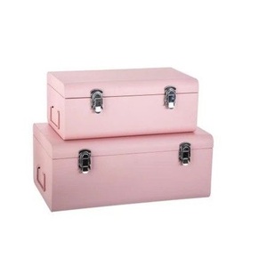 Ensemble de bagages vintage en métal fait main, boîte à bijoux carrée avec couvercle à charnière, design classique, options de couleurs rose et marron, grand espace de rangement - Product Image 2