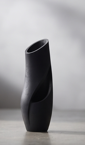 Vase décoratif en métal noir de luxe, texture ajourée abstraite moderne, récipient à fleurs pour la maison, le bureau, le hall, la décoration intérieure - Product Image 5