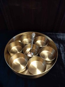 Hammered Gold Metal Spice Box with Lid and Multiple Removable Cups Round Condiment Container - Product Image 3