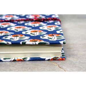 Carnet de notes artisanal sur mesure ART&ART, couverture en tissu imprimé numériquement, 100 feuilles de papier premium, léger et de haute qualité - Product Image 5