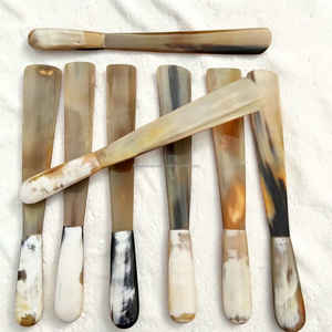 Cuchara para Zapatos de Cuerno de la Mejor Calidad con Mango de Cuerno Blanco, Hecha a Mano, Premium, al Mejor Precio - Product Image 3