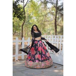 Faux Georgette Lehenga imprimé numérique exquis avec fil à paillettes lourd brodé travail vêtements indiens et pakistanais - Product Image 2