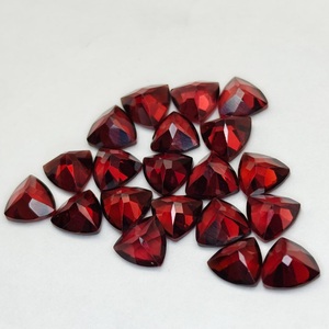 Pierre précieuse grenat de haute qualité, taille triligne, facettée, couleur brillante, grenat du Mozambique pour la fabrication de bijoux, vente en gros - Product Image 6