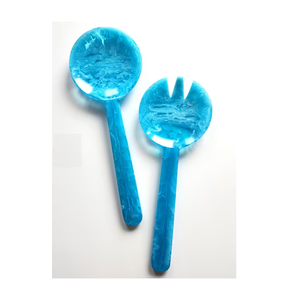Ensemble de Cuillères à Salade Vertes Marbrées avec Poignées Torsadées, Outils de Salade en Résine Écologique, Lavables au Lave-Vaisselle et Compatibles Micro-Ondes - Product Image 5