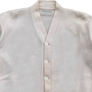 Cardigan d'hiver décontracté pour homme en laine/acrylique rouge, col en V, manches longues, boutons recouverts, style maison grecque large, vente en gros sur mesure - Product Image 2
