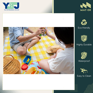 Factory Price Portable & Waterproof Easy to Clean 100% Recycled <b>Plastic</b> Polypropylene Foldable Mats Picnic/ Beach Carpet - Product Image 2