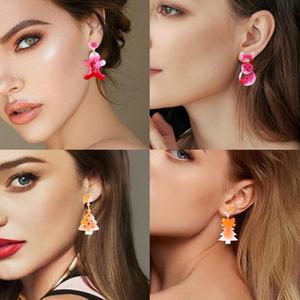 Moule en résine et silicone pour boucles d'oreilles de Noël, arbre de Noël, bonhomme de neige, flocon de neige, pendentif - Product Image 2