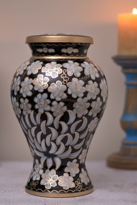 Urne en aluminium sur mesure, urne en aluminium artisanale, vase en aluminium fait sur mesure, urne en aluminium sur commande, vase sur commande spéciale - Product Image 4