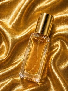Coffret Cadeau de Parfums Non Alcoolisés de Luxe – Collection de Parfums Premium Longue Durée pour Hommes et Femmes Pour un Usage Quotidien - Product Image 3