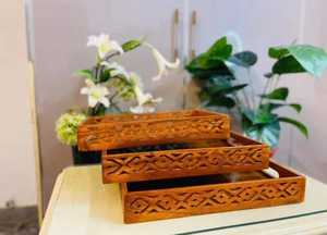 Ensemble de plateaux gigognes en bois faits à la main, décoration bohème et rustique, plateau de service, plateau en bois, décoration de mariage, plateau personnalisé - Product Image 6