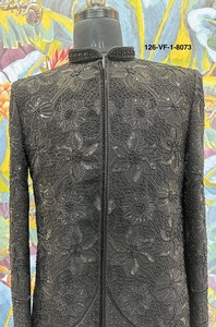 Sherwani Premium para Hombre, Diseño Tradicional Personalizado, Largo hasta la Rodilla, Tema Jardín del Éden, Sin Arrugas, Cuello Mandarín - Product Image 4