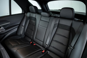 เมอร์เซเดส-เบนซ์ GLE 63 S AMG SUV 4M Plus พร้อมแพ็คเกจพรีเมียมไนท์  รถหรูสมรรถนะสูง - Product Image 4
