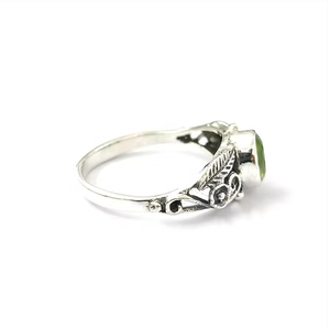 <b>Peridot</b> Gemstone <b>Ring</b> in 925 Silver Leaf Design Unisex for Everyday Wear Manufactured By Jaipur Silver - Product Image 3