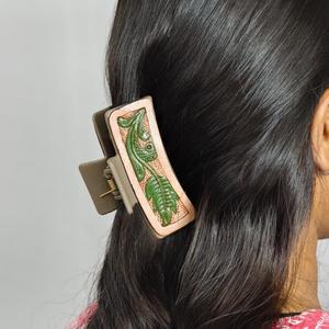 Pinza de Pelo Vintage de Resina con Diseño Floral, Accesorio de Moda para Mujer, Cuadros Negros - Product Image 3