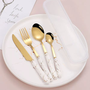 Service de couverts inspiré des célébrations de la dynastie impériale, conçu pour les grandes tables, les réceptions prestigieuses et les occasions formelles. - Product Image 1