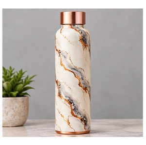 Bouteille d'eau en cuivre à motif géométrique moderne avec couvercle en cuivre, vaisselle de voyage portable - Product Image 6