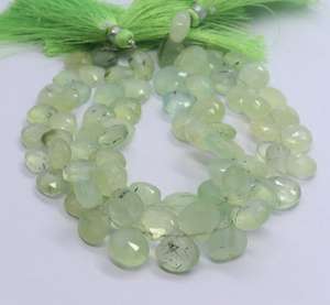 Cuentas facetadas de prehnita natural AAA en forma de corazón de 9x10 mm, hilo de cuentas de prehnita de 8 pulgadas, cuentas sueltas verdes en forma de corazón para joyería - Product Image 1