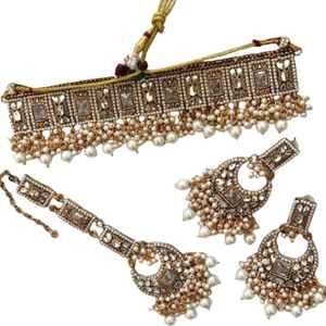 ชุดเครื่องประดับงานแต่งงานแบบอินเดียบอลลีวูดประดับเพชรซิร์คอน ดีไซน์ใหม่ ชุบทอง 18K สไตล์โบราณ ราชวารี พร้อมสร้อยคอ - Product Image 1