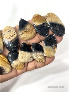 Vente en gros de cabochons en agate dendritique noire naturelle – Pierre précieuse à motif paysager pour la fabrication de bijoux - Product Image 4