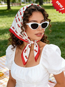 Foulard carré imprimé cerises pour femme, bandana tendance, foulard pour cheveux, cache-cou, accessoire léger au toucher soyeux pour femme - Product Image 2