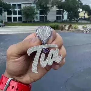 Pendentif personnalisé en moissanite avec nom, forme lettre hip-hop glacée, breloques bling de luxe en argent sterling 925 plaqué or, bijoux - Product Image 4