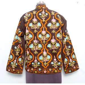Veste unisexe indienne bohème en coton 100% matelassée et brodée Cotrise, nouveau motif de haute qualité, respirante, écologique, pièce antique - Product Image 5