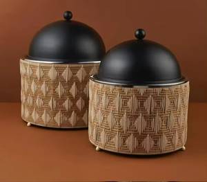 Casserole en bois avec poignées en acier inoxydable, couvercle, design luxueux, extérieur antiadhésif, intérieur émaillé isolé, écologique, durable - Product Image 1