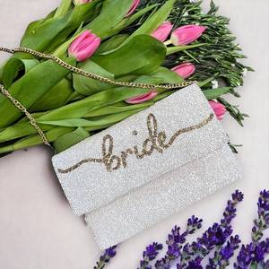 Bolso Rectangular de Algodón Hecho a Mano con Cuentas y Patrón Floral Colorido, Cierre de Cremallera, Bordado Artesanal para Fiestas y Viajes - Product Image 1